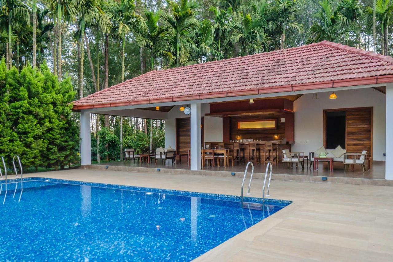 Stayvista At Tall Silver With Infinity Pool & Breakast Madikeri Buitenkant foto