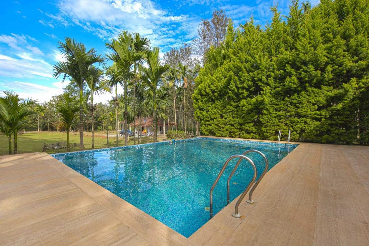 Stayvista At Tall Silver With Infinity Pool & Breakast Madikeri Buitenkant foto